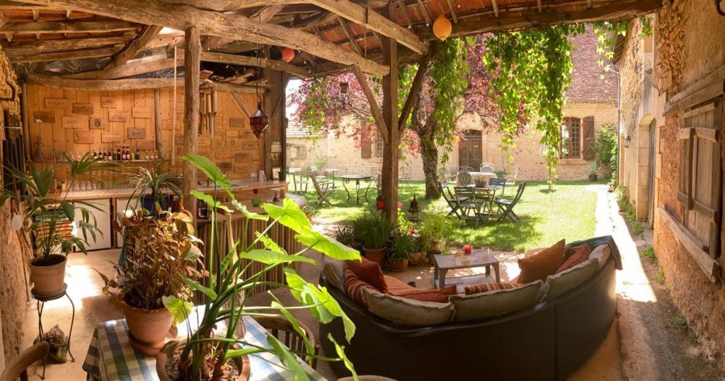 La Maison Magique Saint-Chamassy Dış mekan fotoğraf